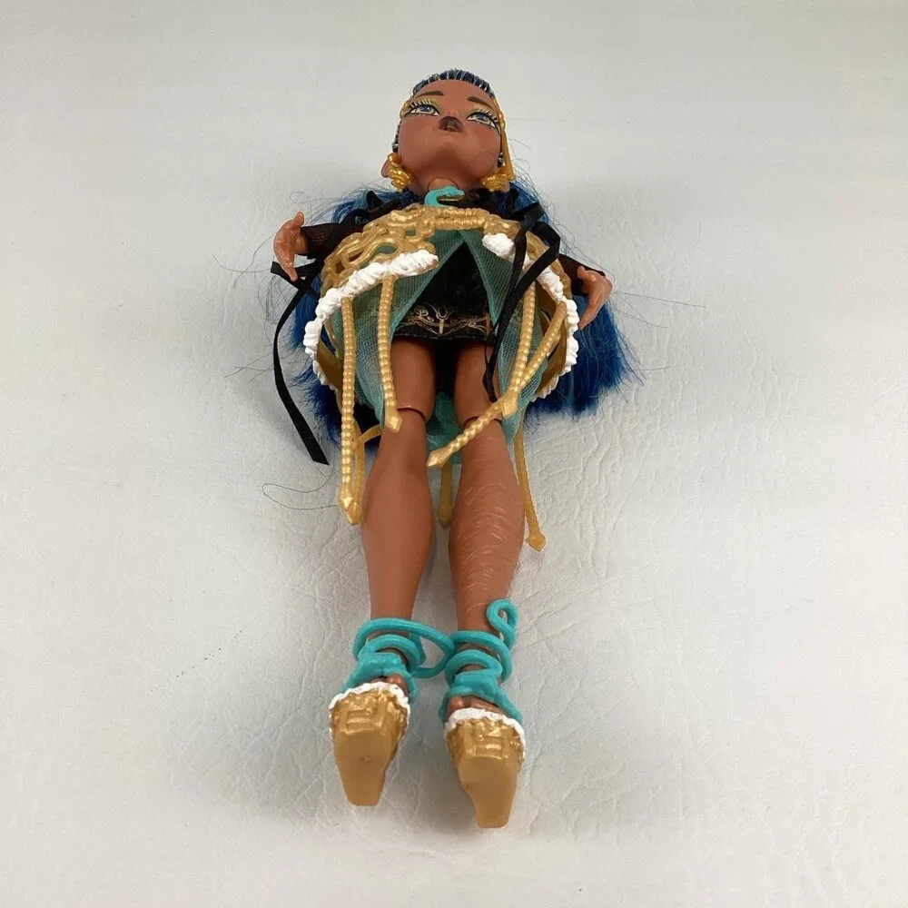 Monster High Cleo DeNile Scary Sweet Birthday Fashion Doll 11" Figure Mattel - Picture 3 of 8